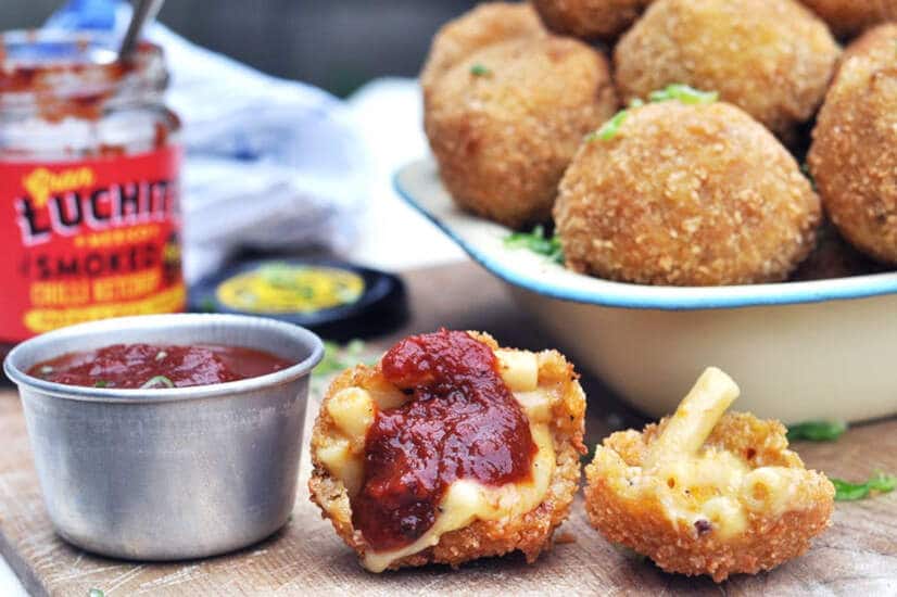Deep Fried Mac n Cheese Balls