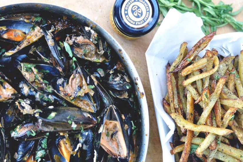 Chilli Mussels and Fries