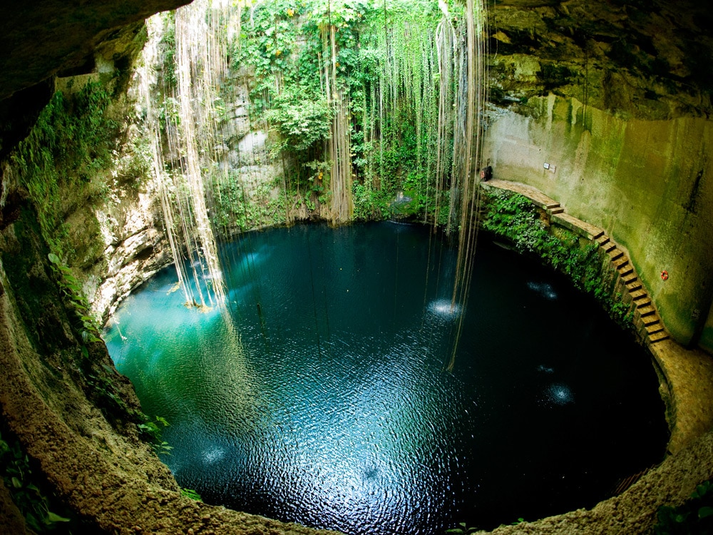 Cancun Travel Guide
